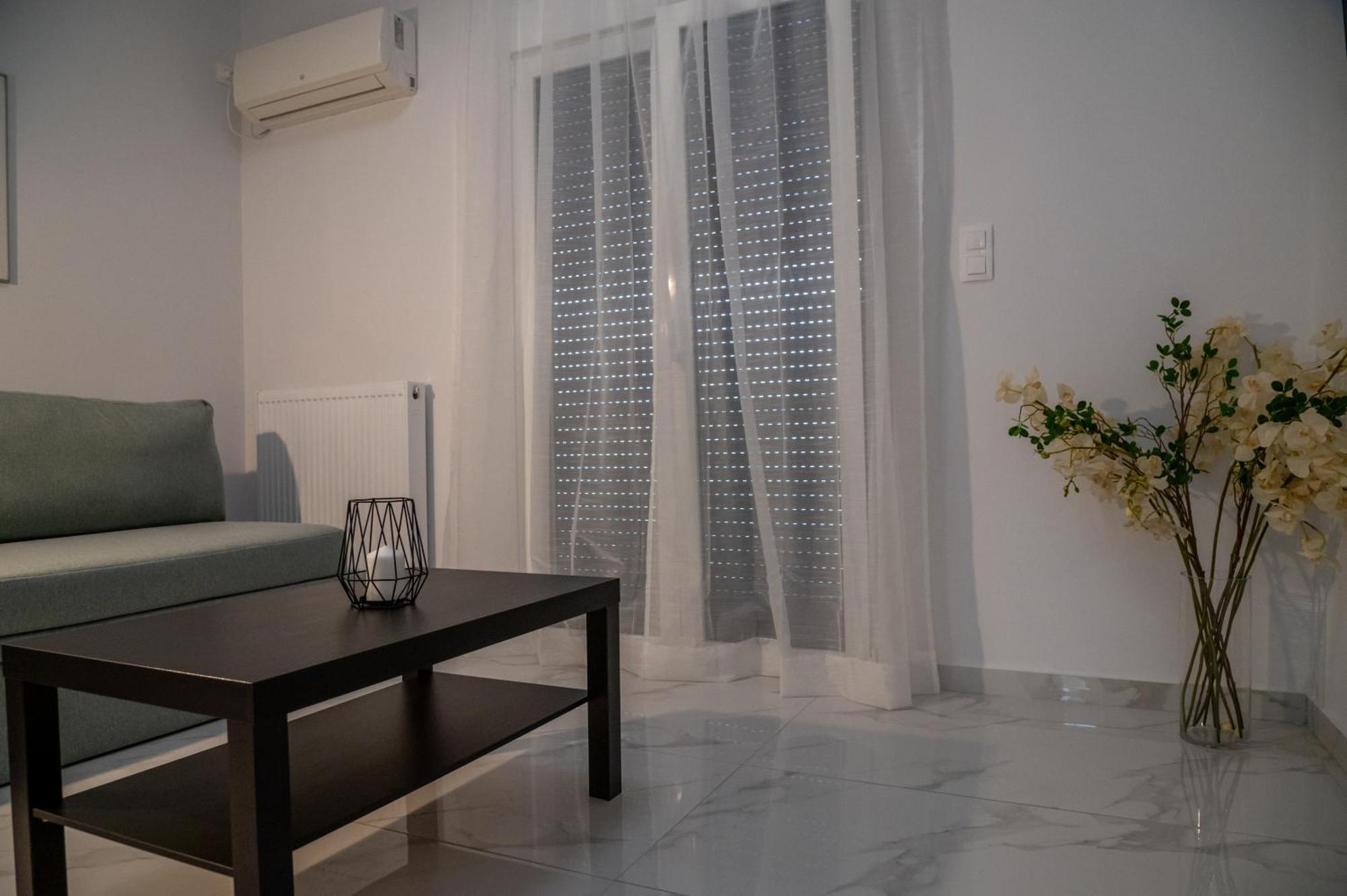 Central Apartment Near To Acropolis Area Athens Exterior photo